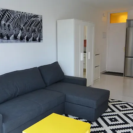 Troya Beach Apartment Playa de las Americas (Tenerife)